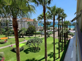 Cannes 45 Croisette One bedroom apartment